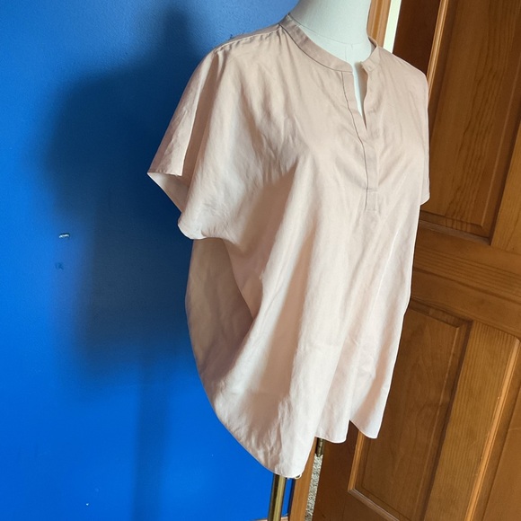 Eileen Fisher Short Sleeve TENCEL Popover Top. Peach/Beige color. Size Medium - Picture 2 of 7